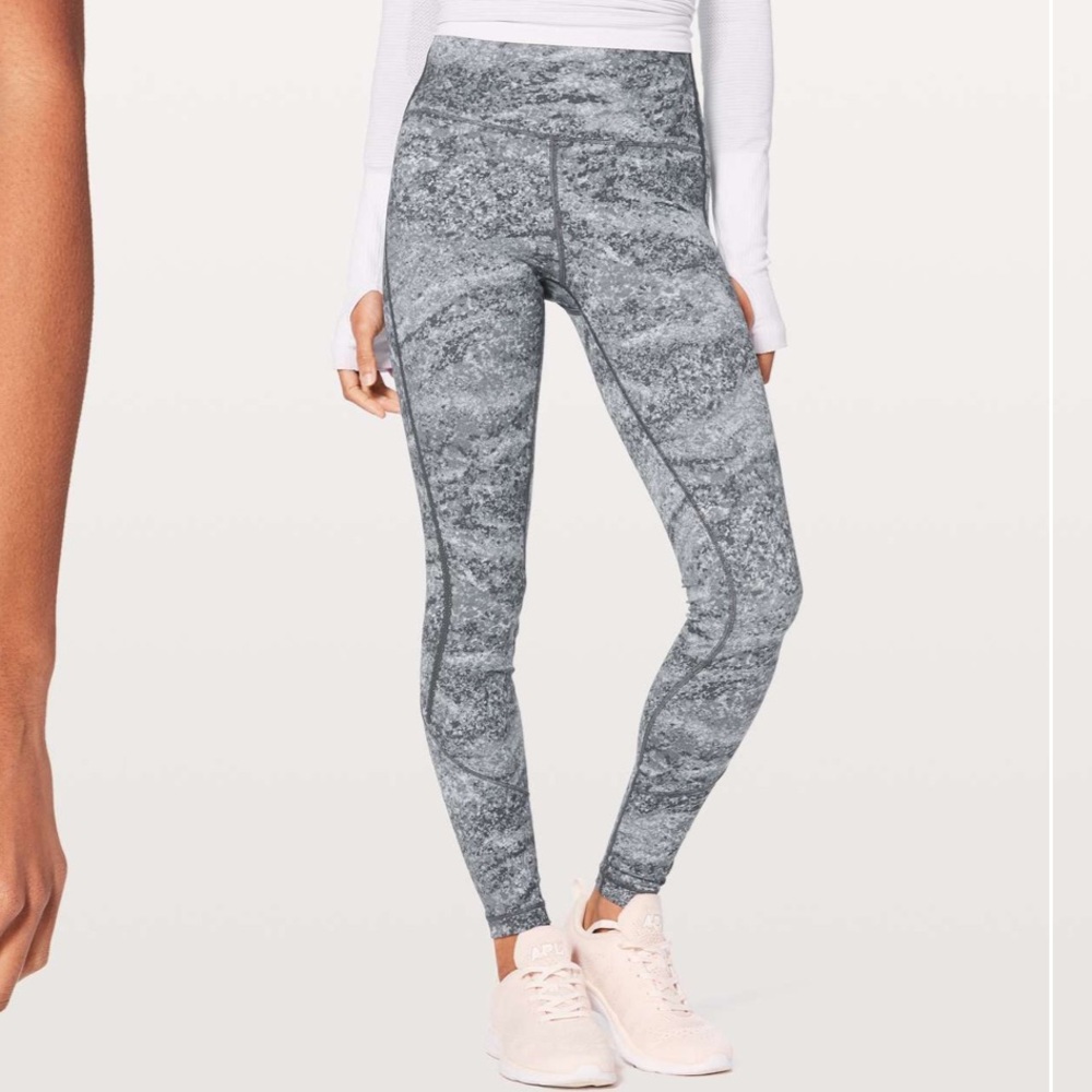 LULULEMON Stop Drop & Squat Tight In Area Ice Grey Size 6